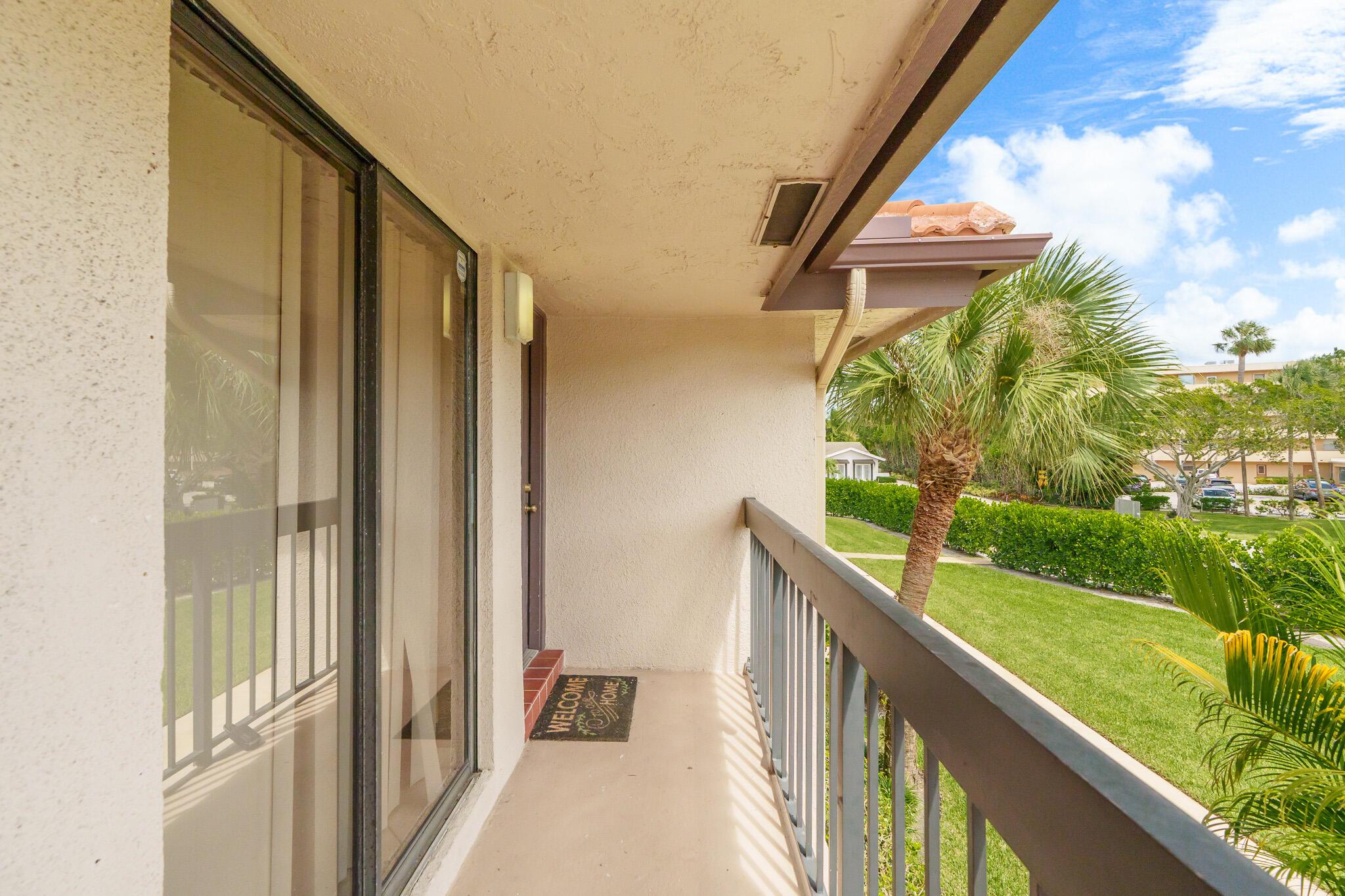 5201 W Club Circle 203