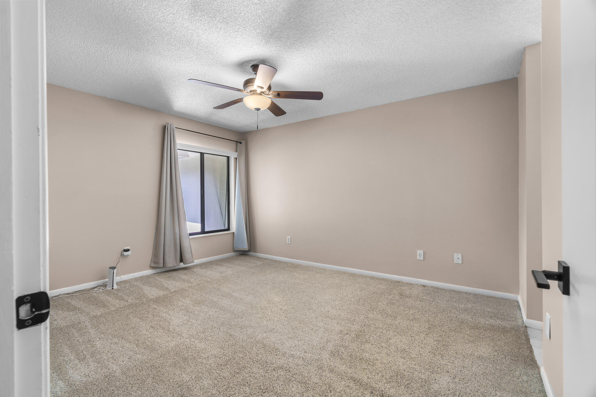 5201 W Club Circle 203
