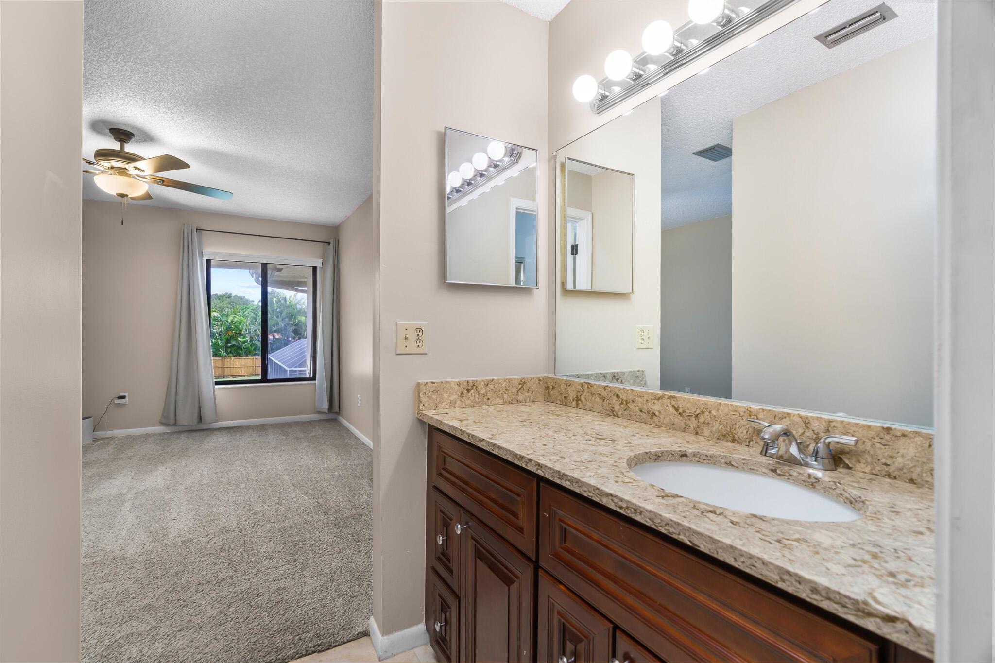 5201 W Club Circle 203