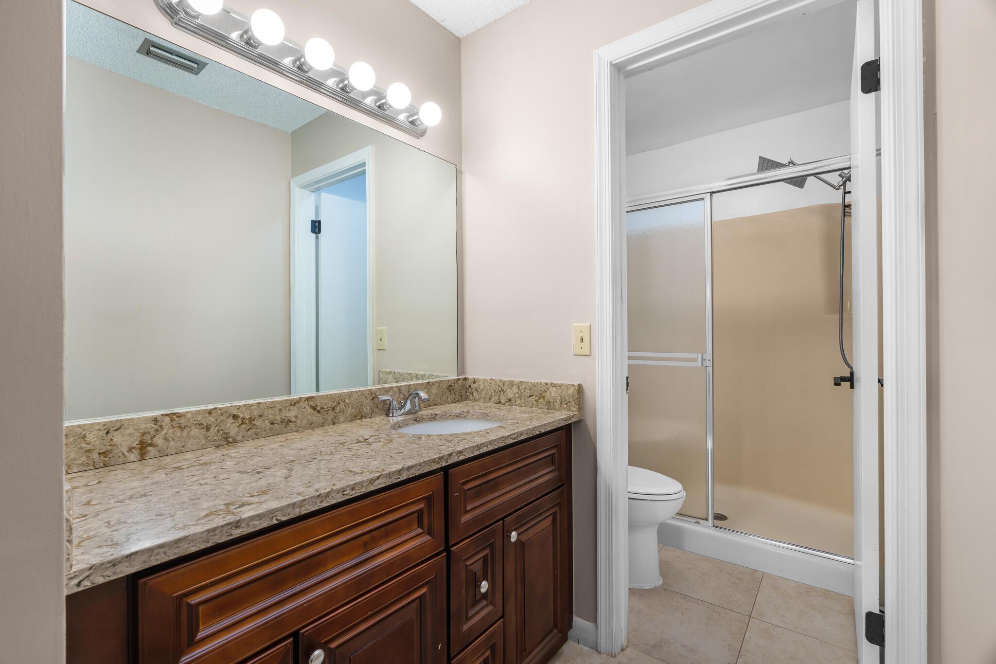 5201 W Club Circle 203