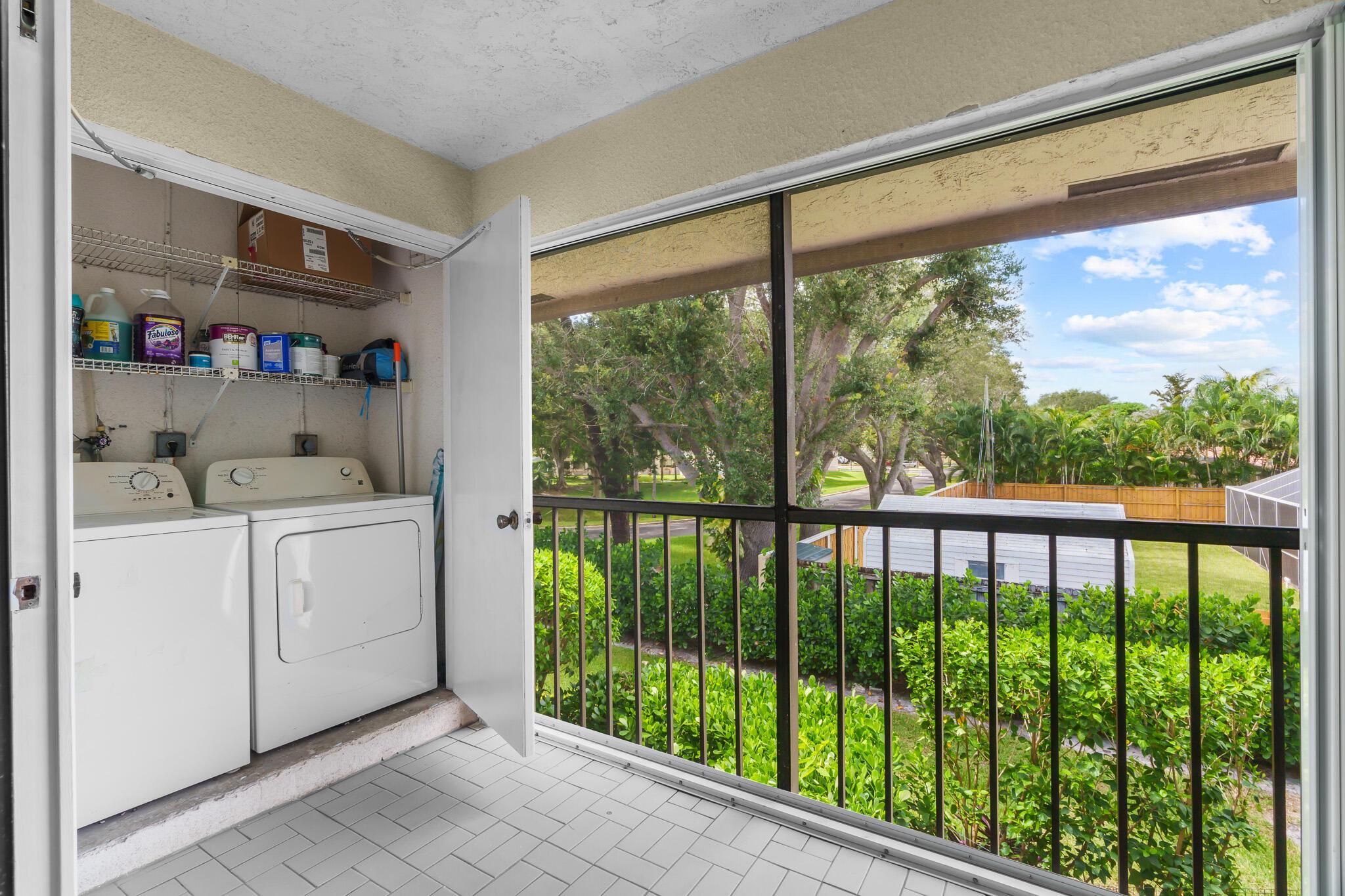 5201 W Club Circle 203