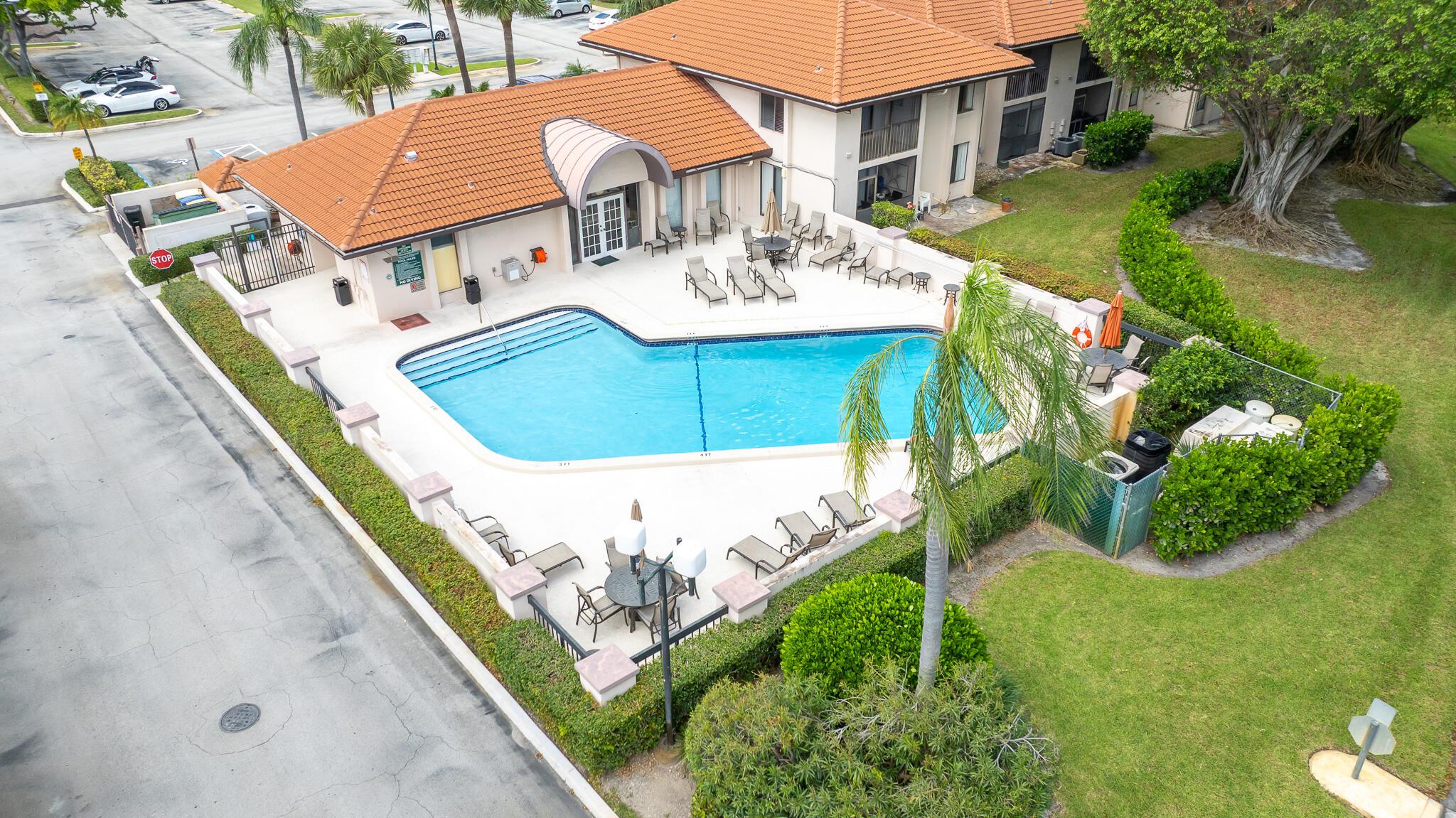 5201 W Club Circle 203