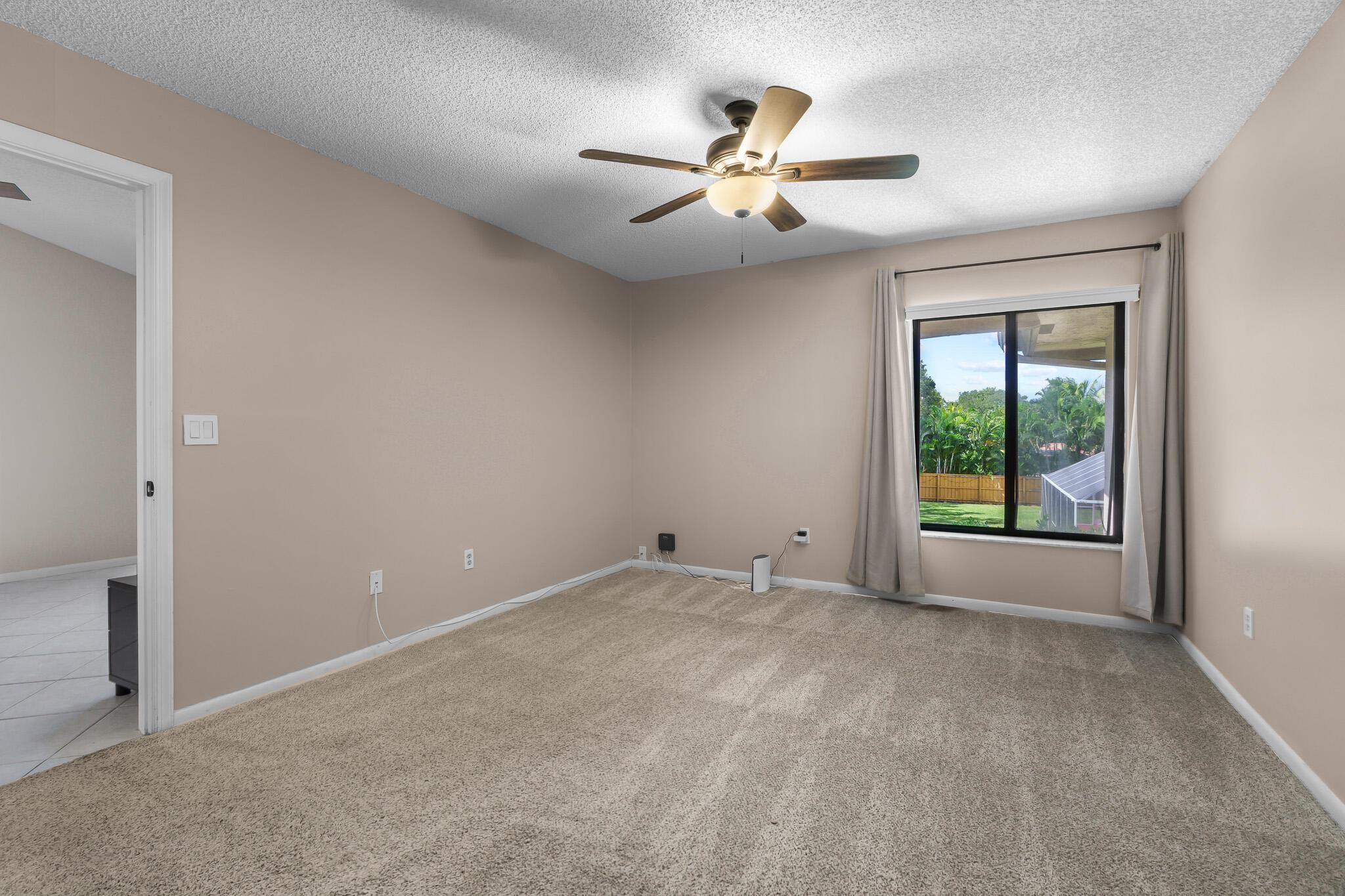 5201 W Club Circle 203