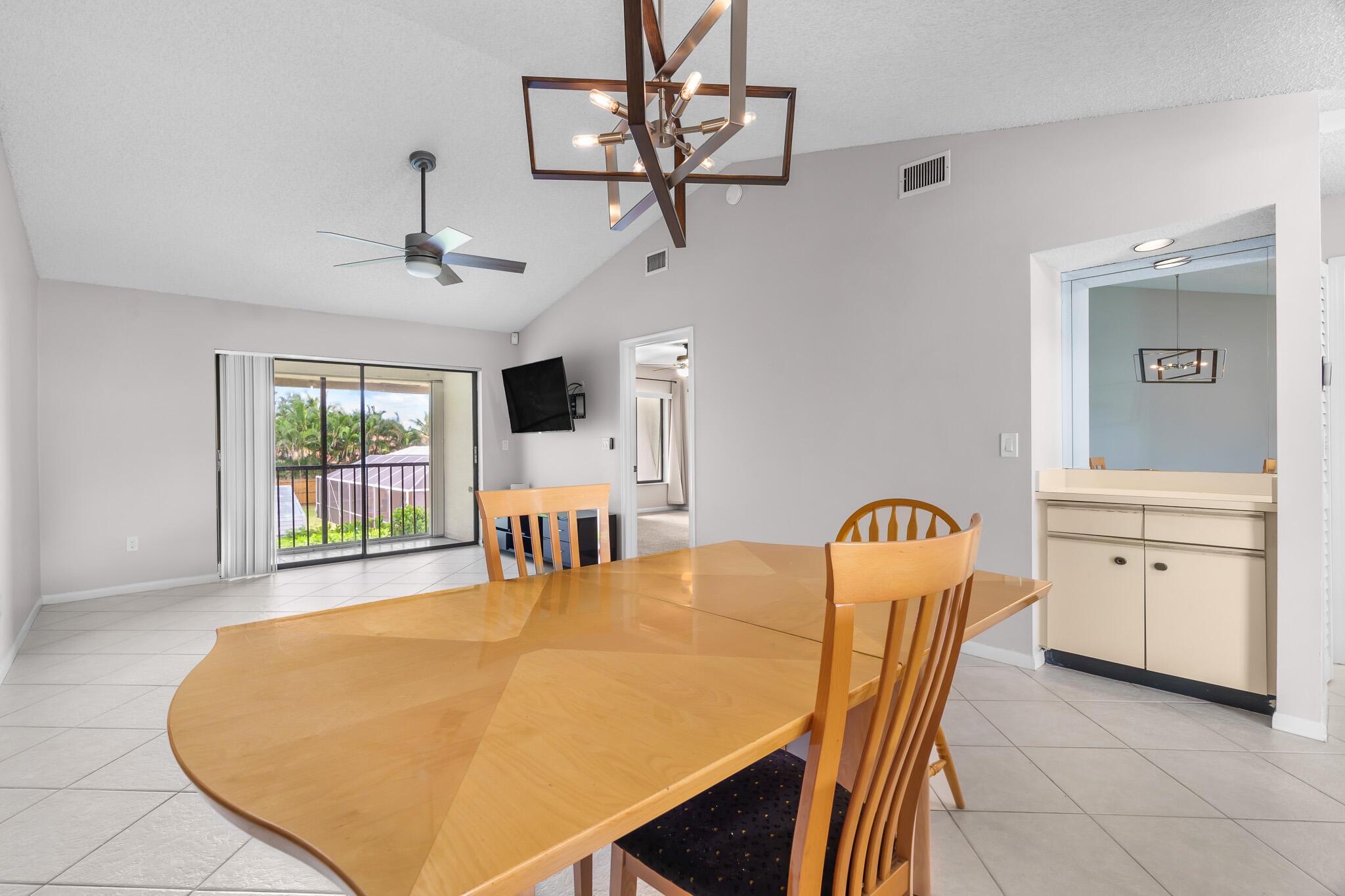 5201 W Club Circle 203