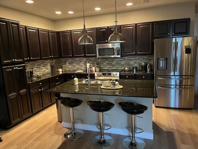 1527 NW 48th Lane