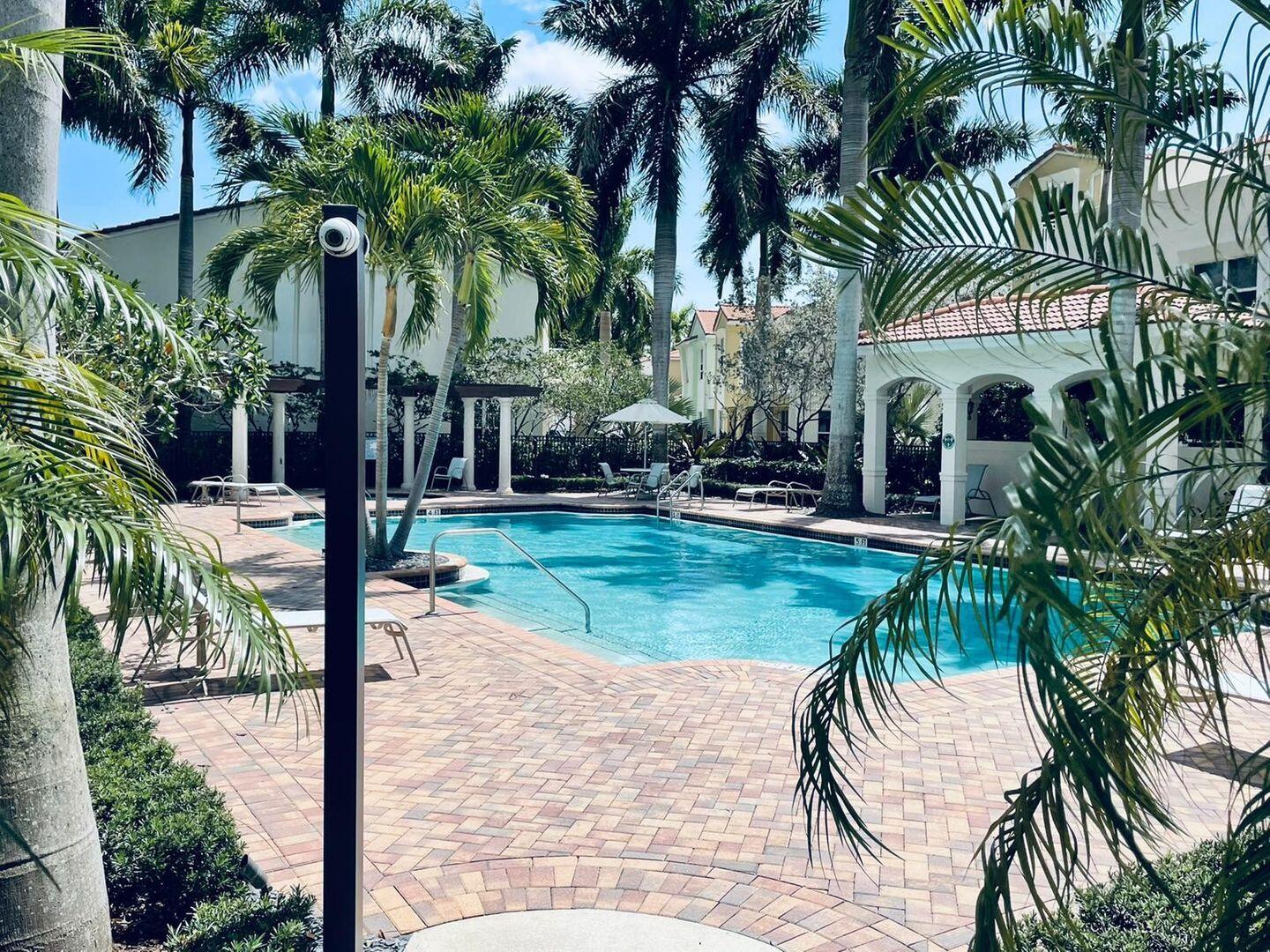 1527 NW 48th Lane
