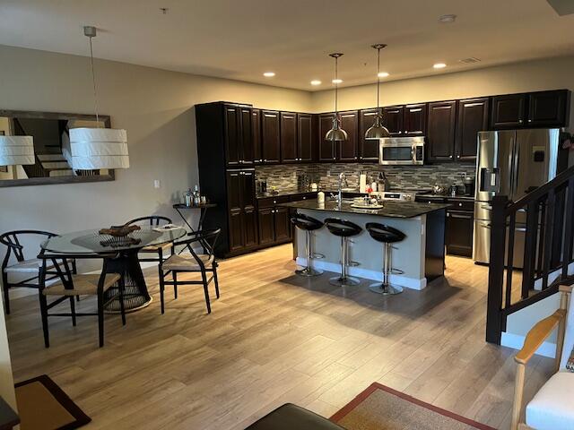 1527 NW 48th Lane
