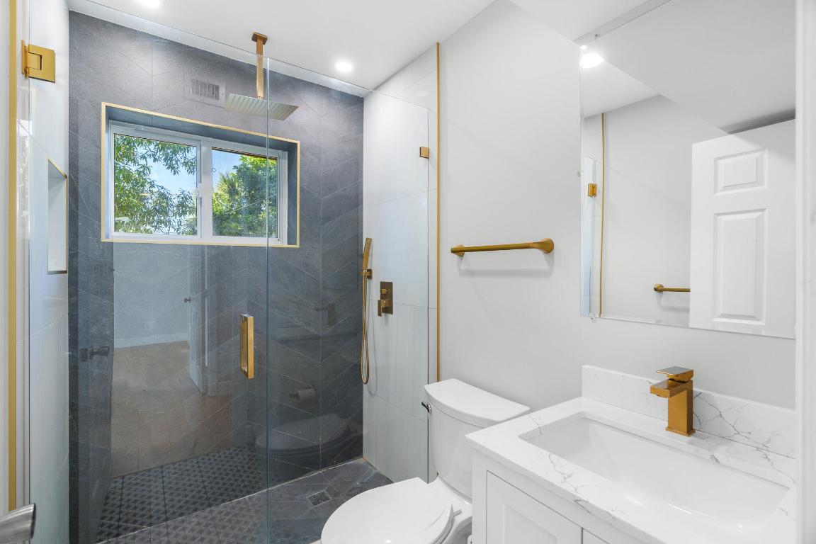 3041 E Palm Drive, Boynton Beach