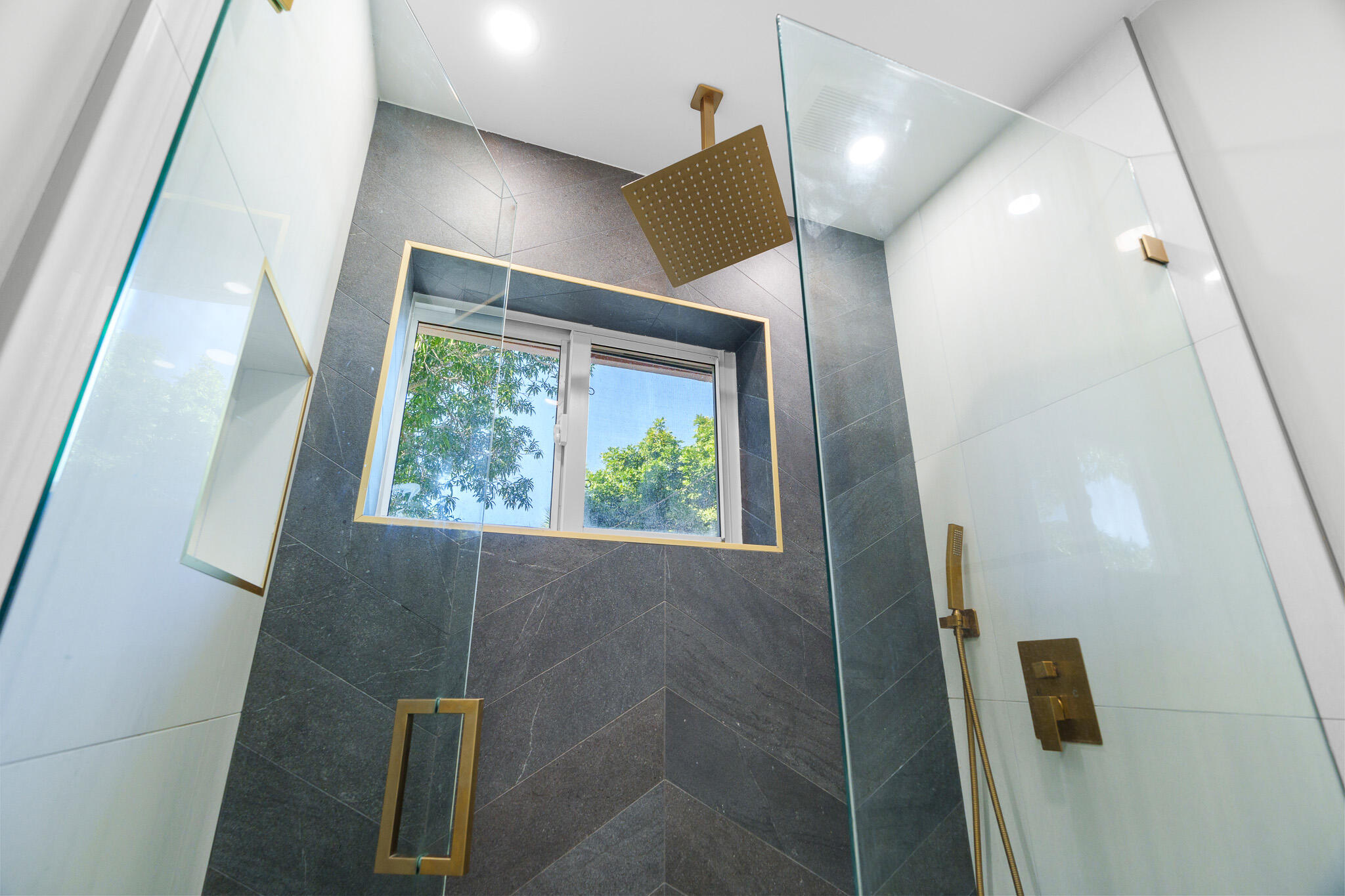 3041 E Palm Drive, Boynton Beach