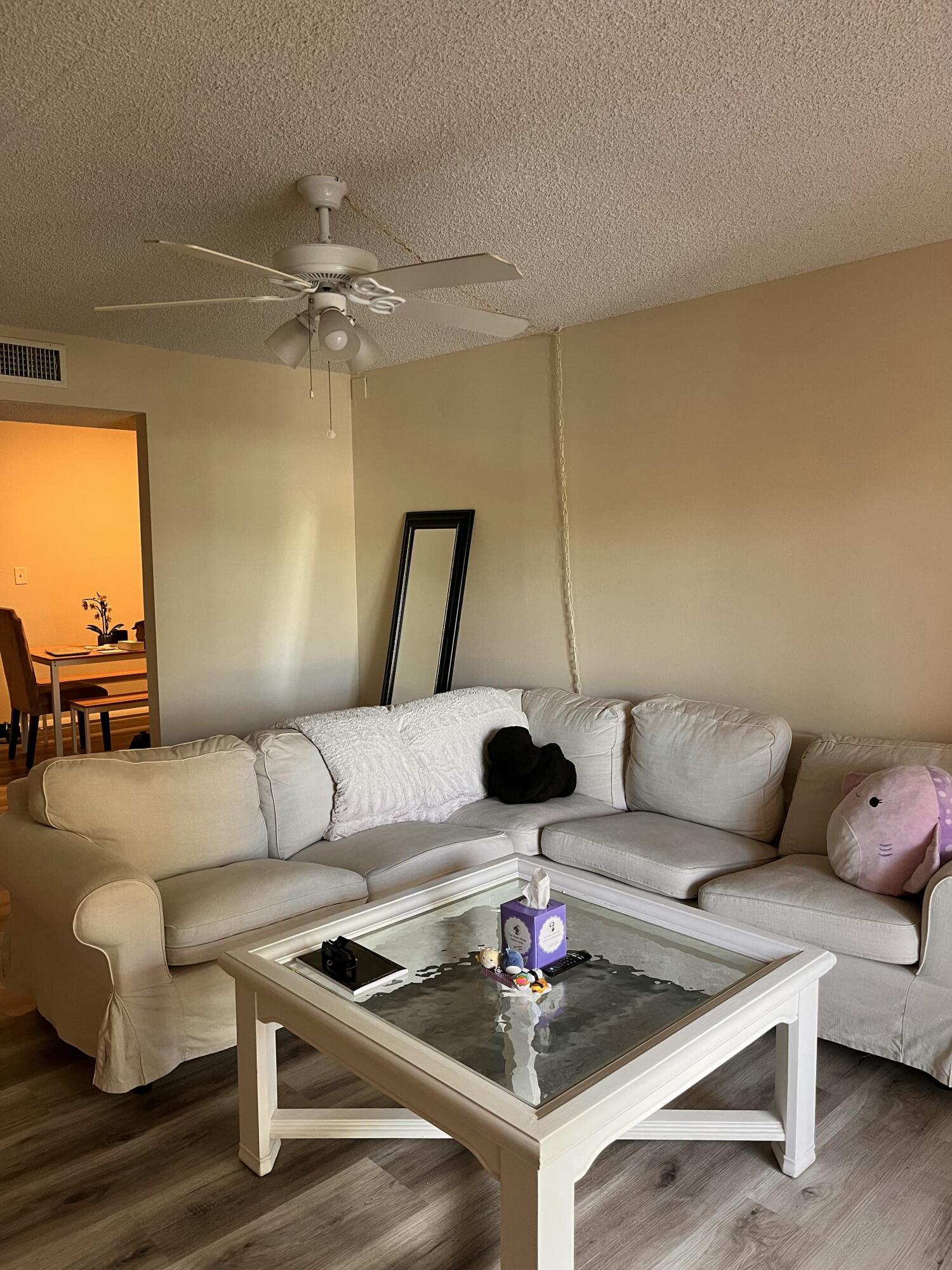 460 NW 20th Street 2070