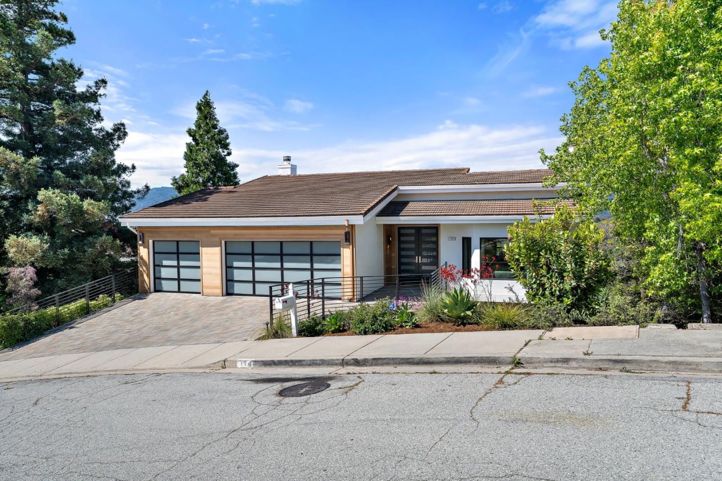 116 Leslie Drive