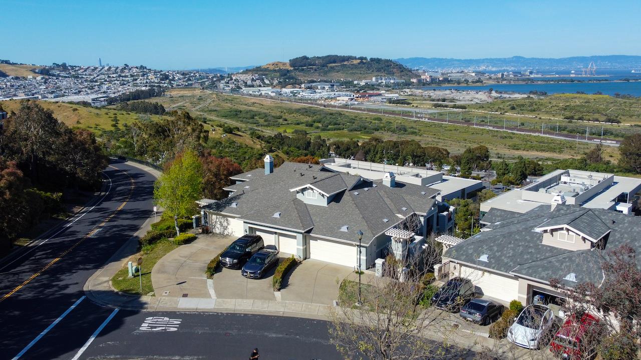 161 Cliff Swallow Court