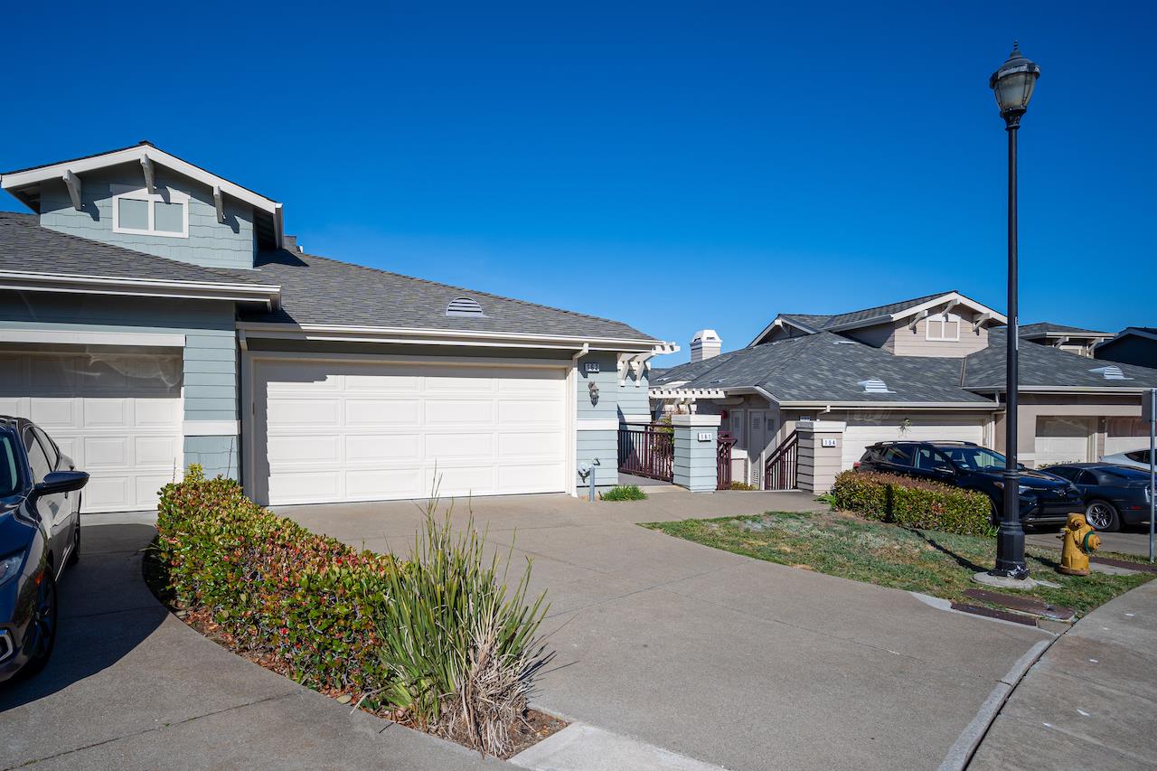 161 Cliff Swallow Court