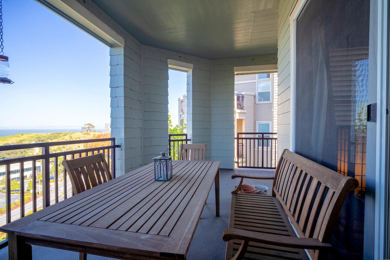 161 Cliff Swallow Court