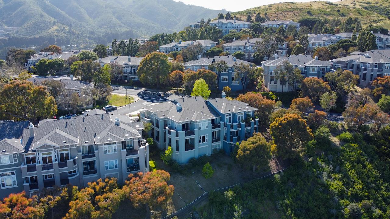 161 Cliff Swallow Court