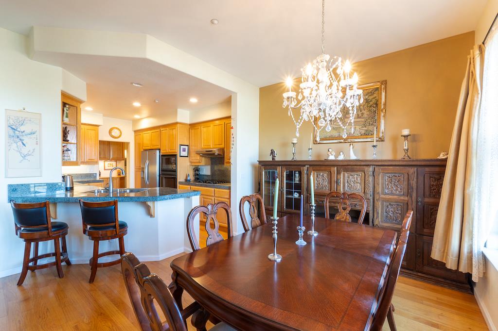 161 Cliff Swallow Court