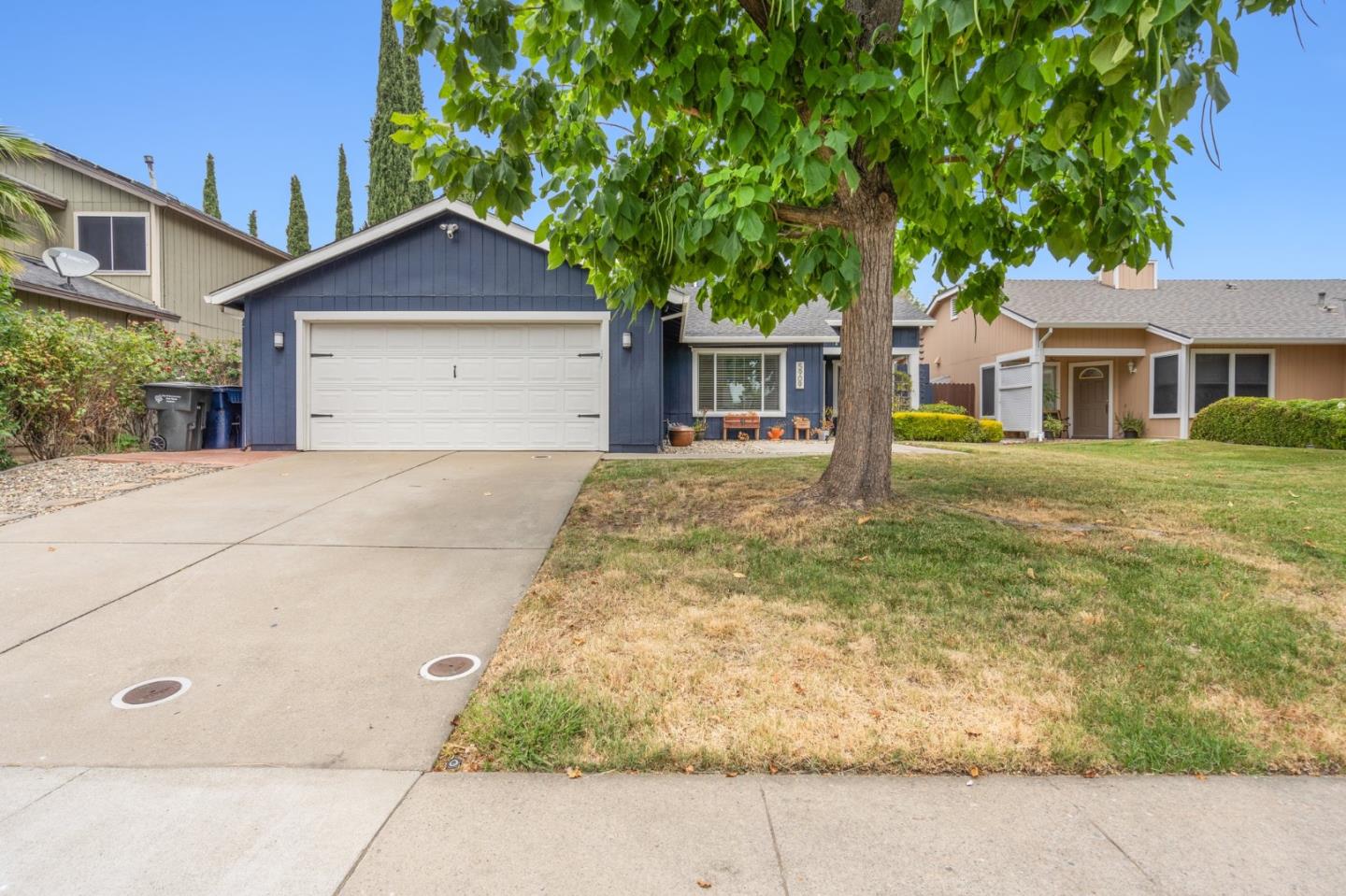 5909 Sawyer Circle