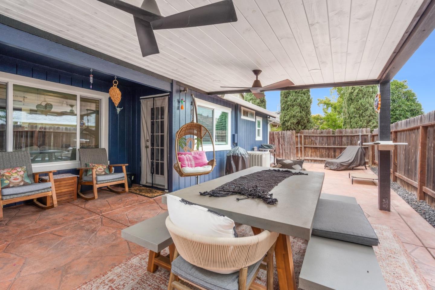 5909 Sawyer Circle