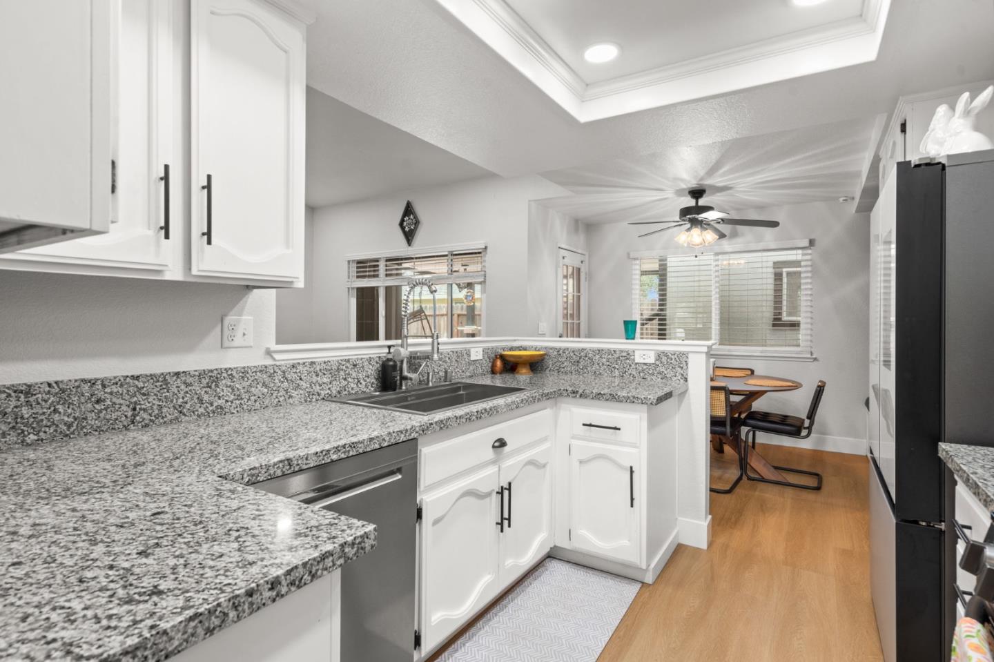 5909 Sawyer Circle