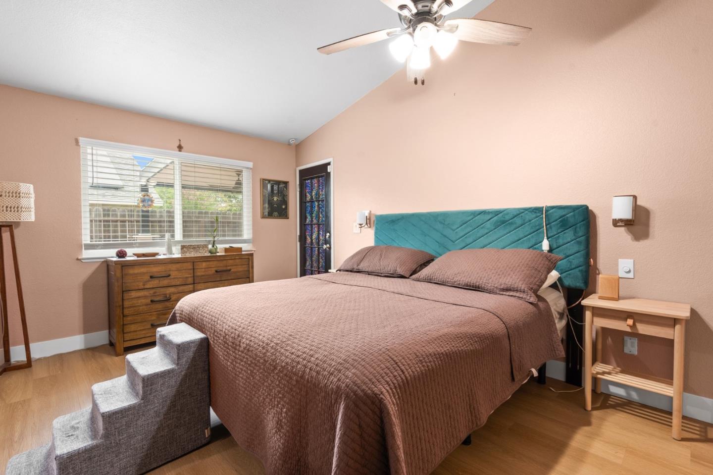 5909 Sawyer Circle