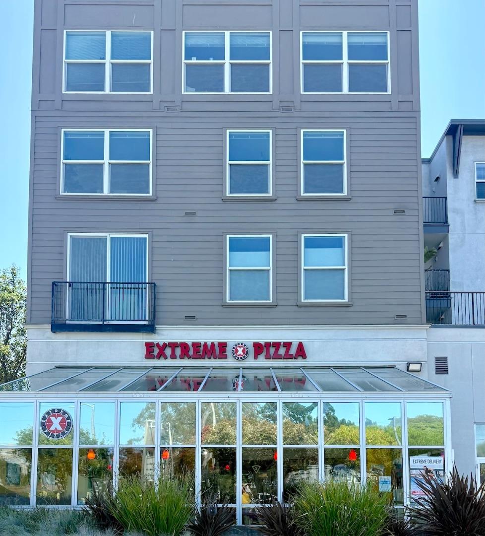 8200 Oceanview Terrace 412