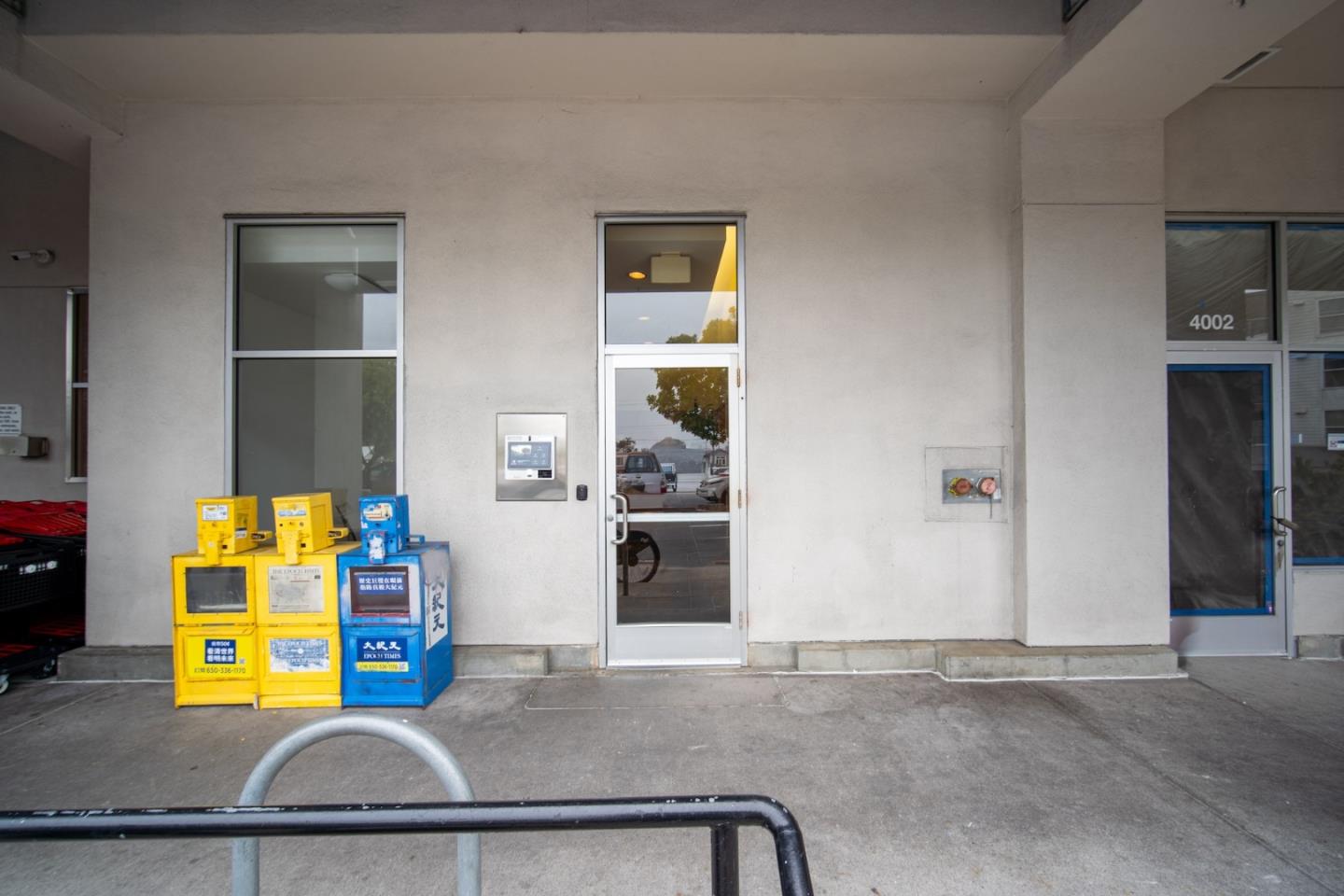 8200 Oceanview Terrace 412