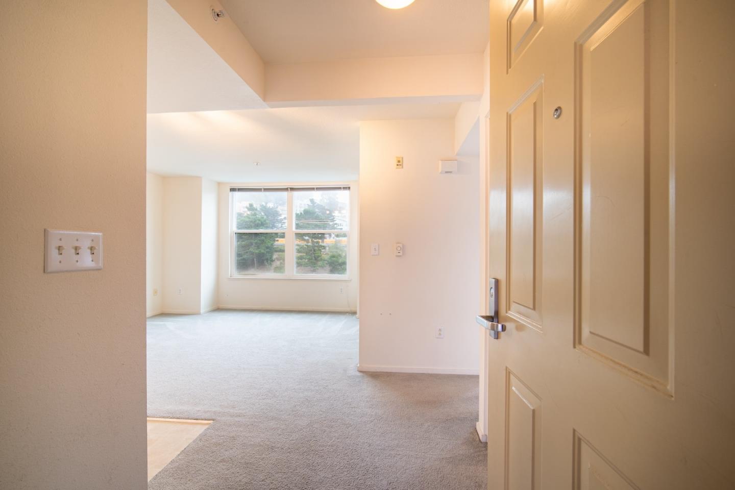 8200 Oceanview Terrace 412