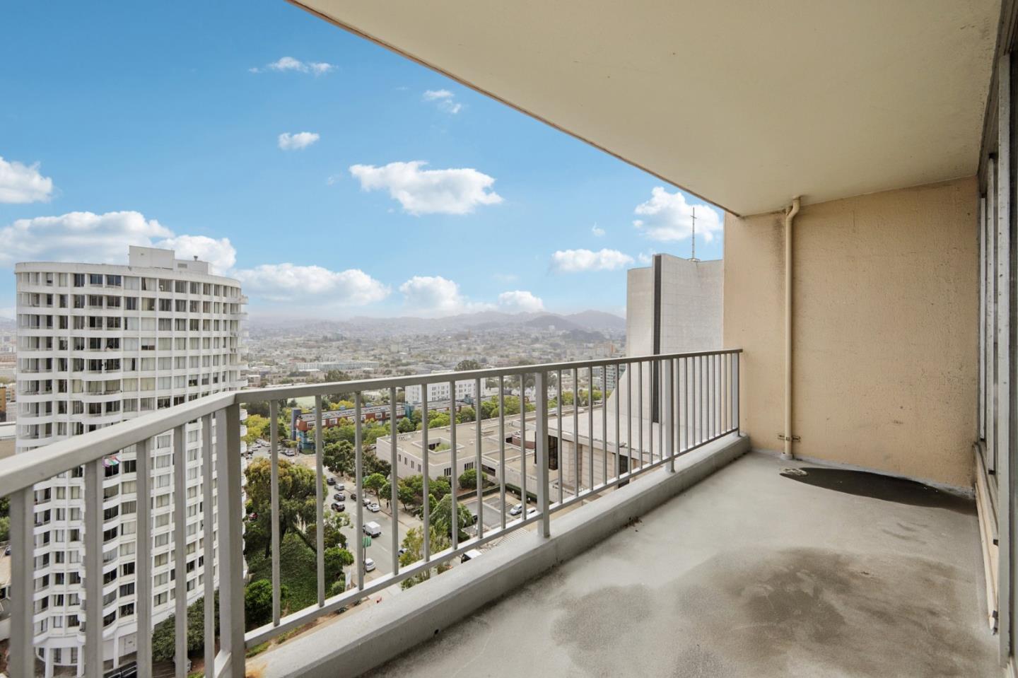 1200 Gough Street 14D