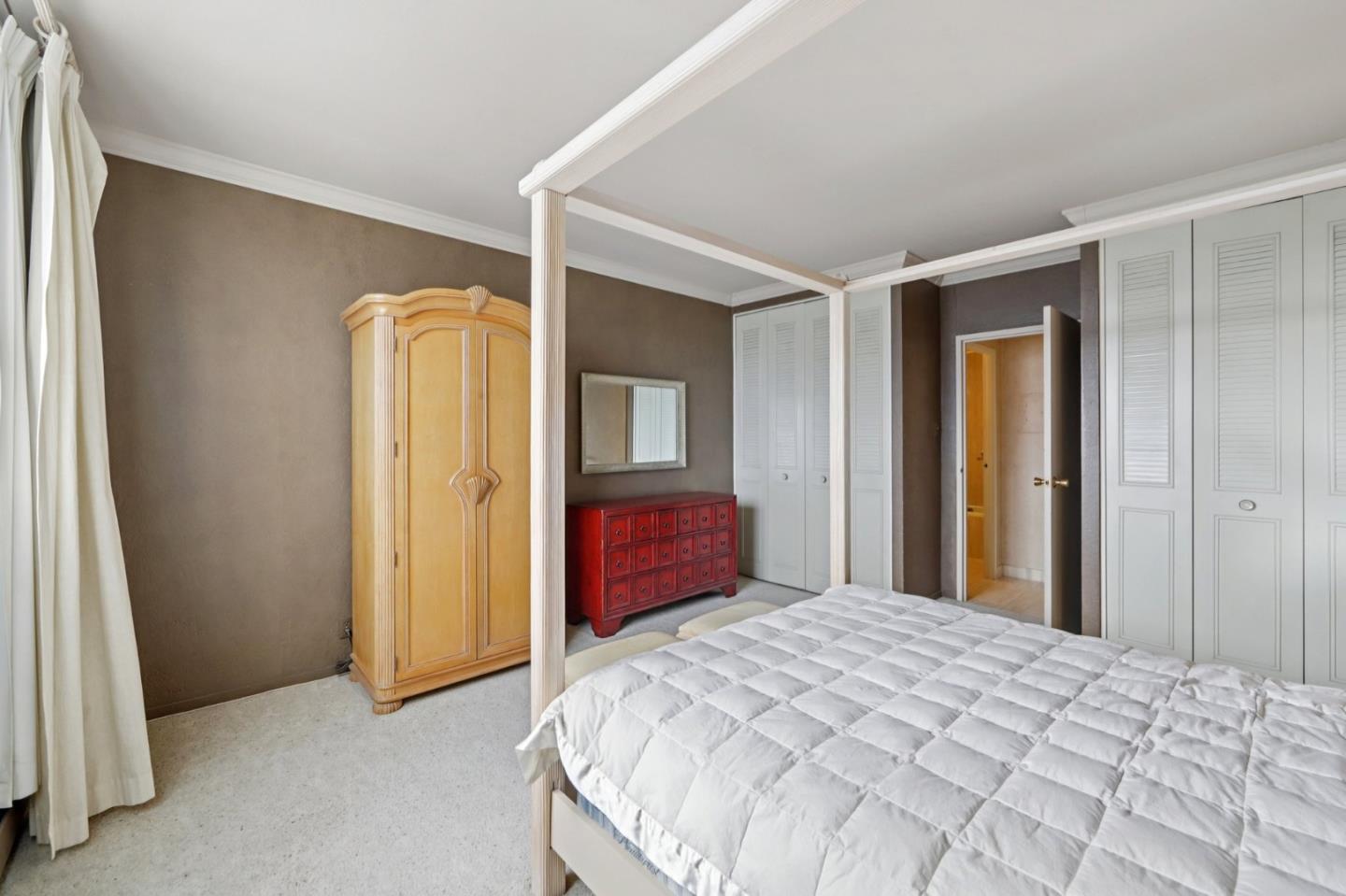 1200 Gough Street 14D