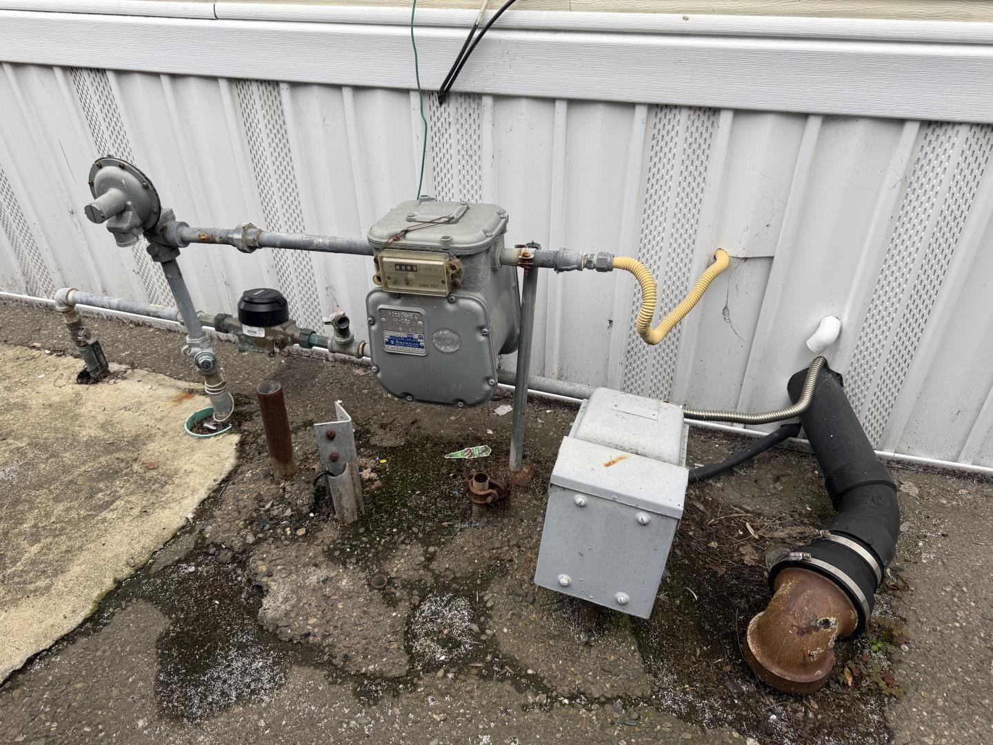 1700 El Camino Real Unit: 18-01