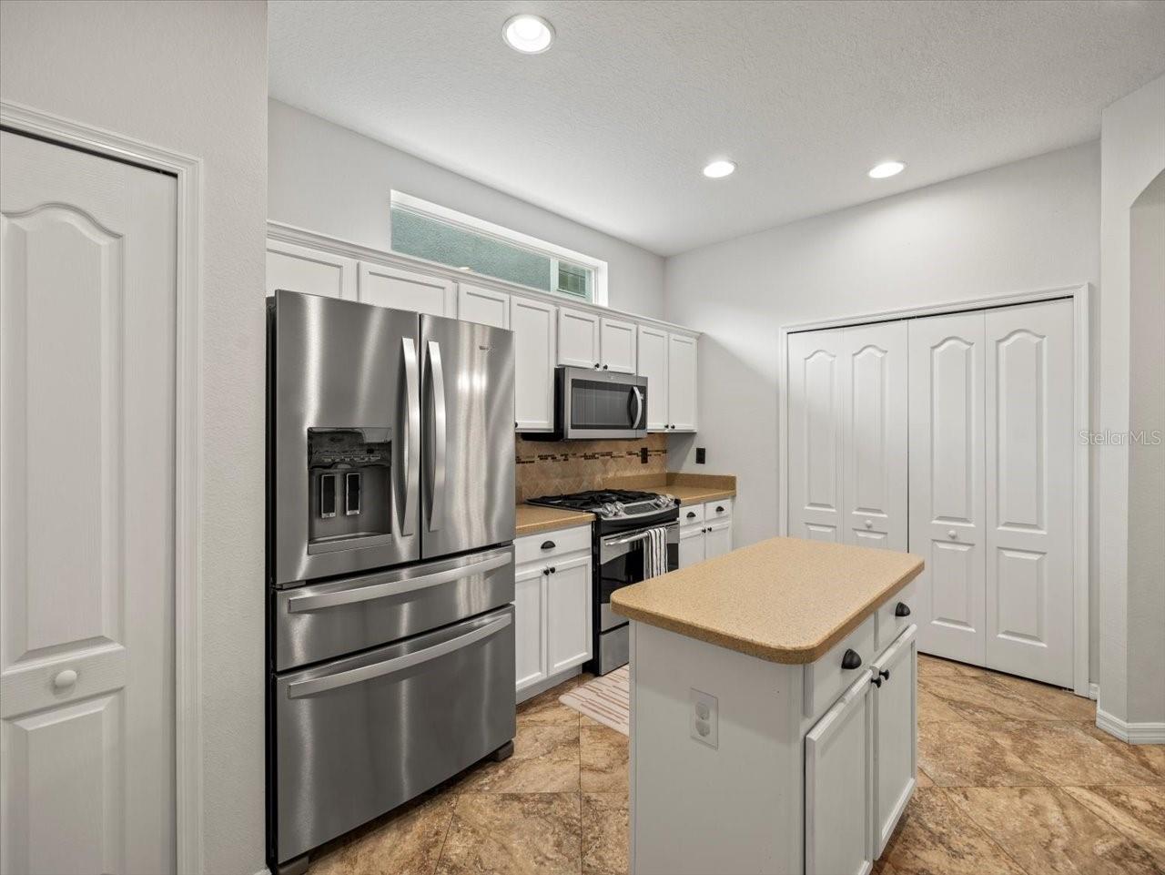 10706 SIERRA VISTA PL