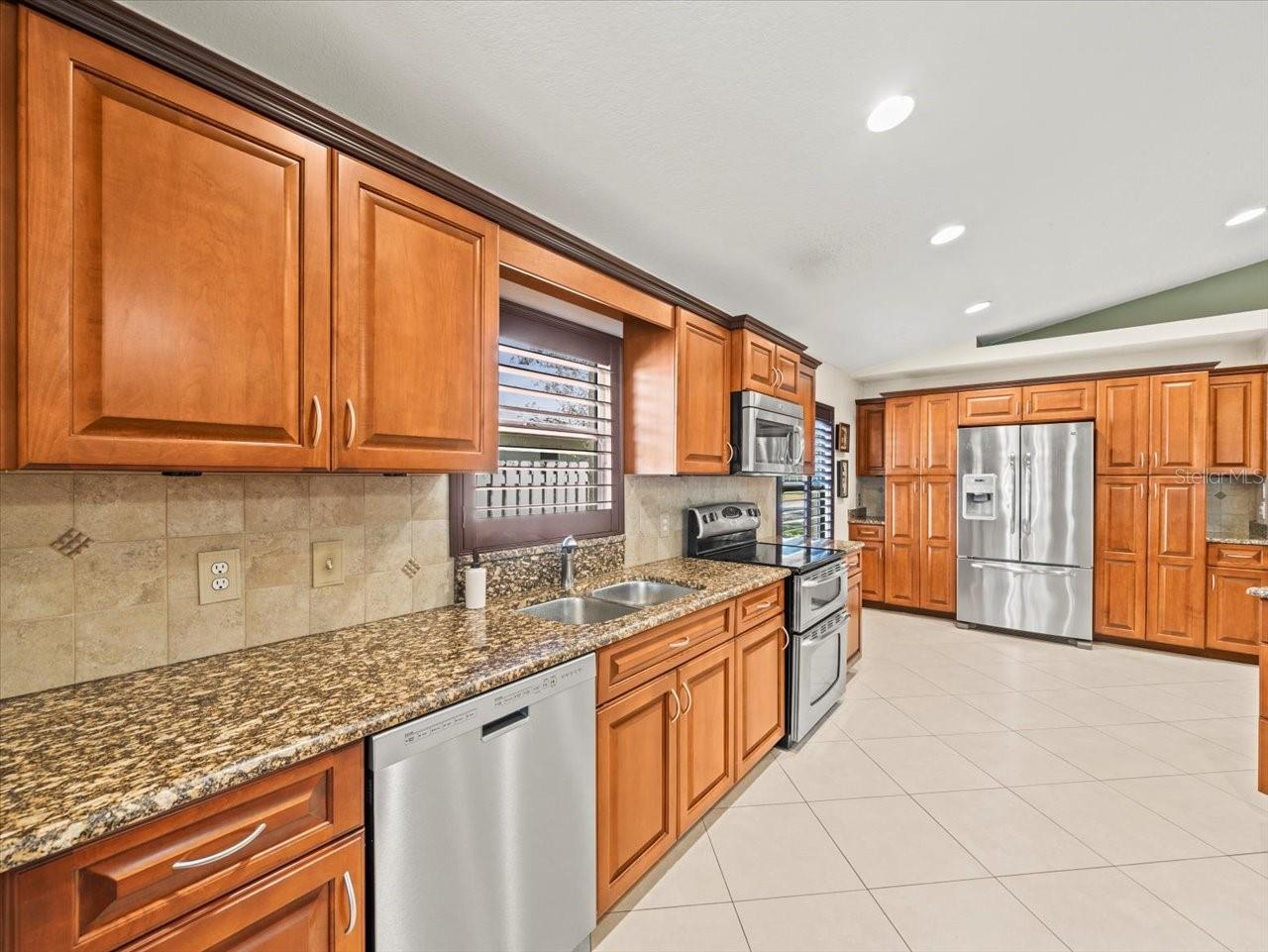 19604 MORDEN BLUSH DR