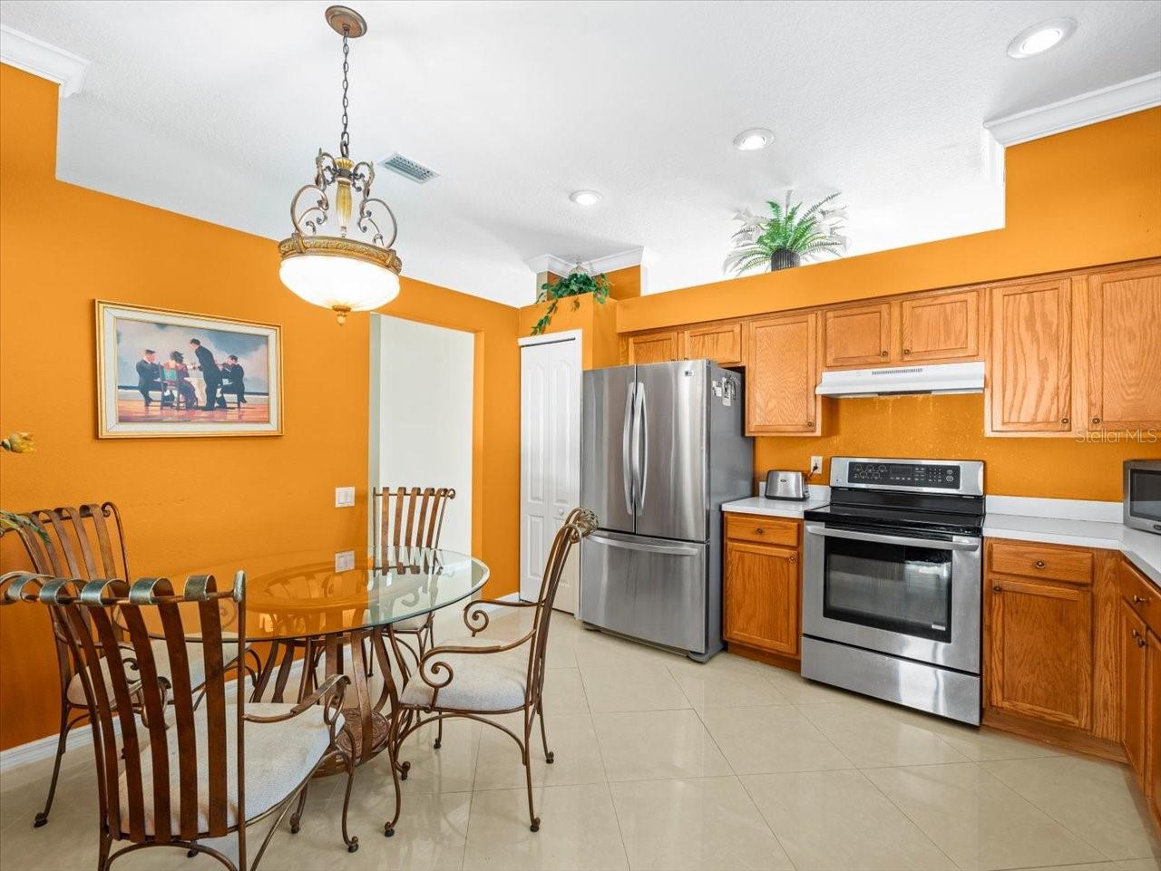 5537 TERRAIN DE GOLF DR