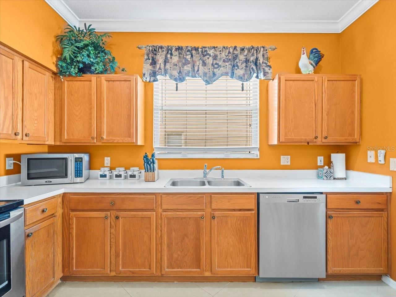 5537 TERRAIN DE GOLF DR
