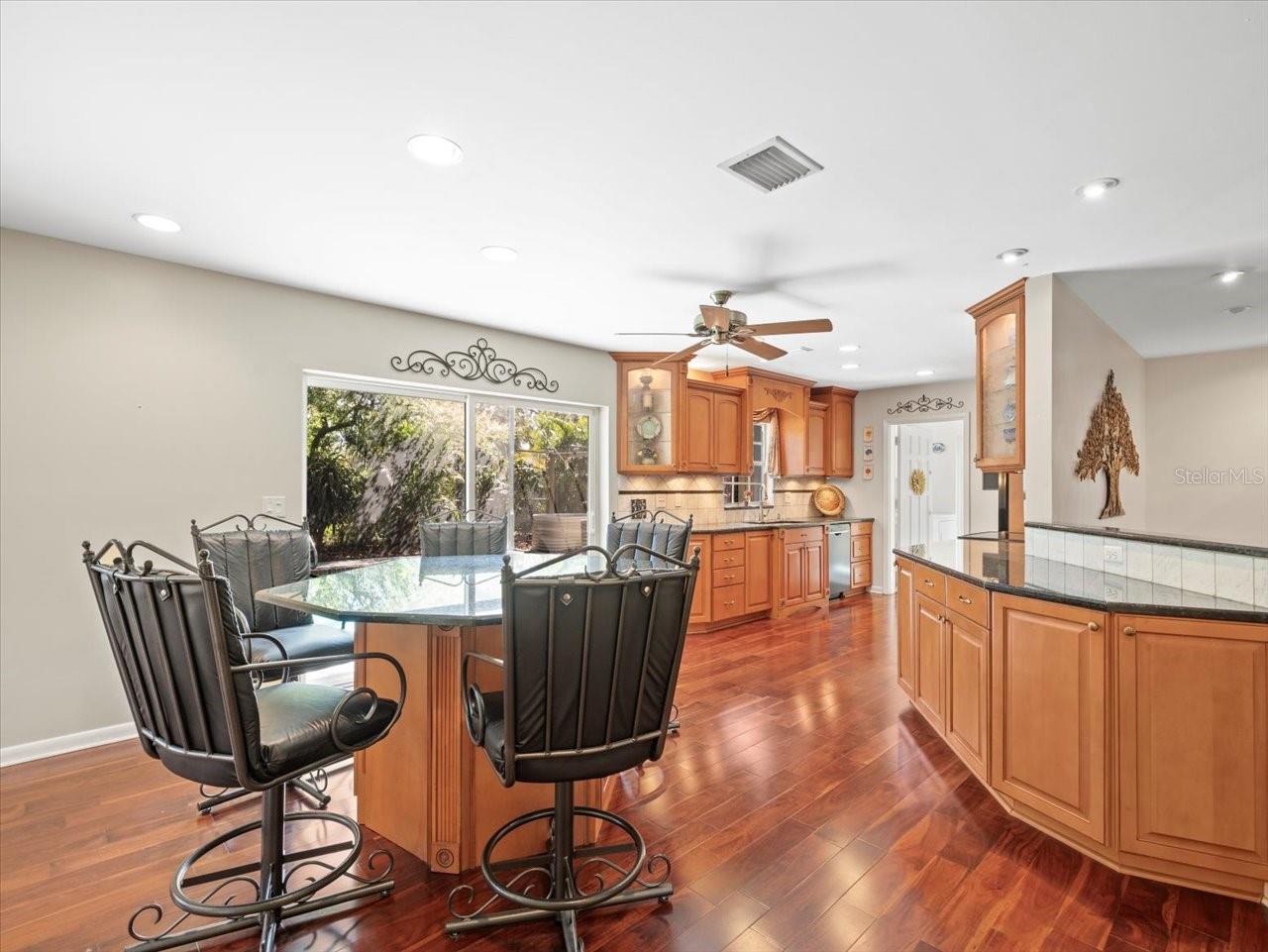 3114 SAMARA DR