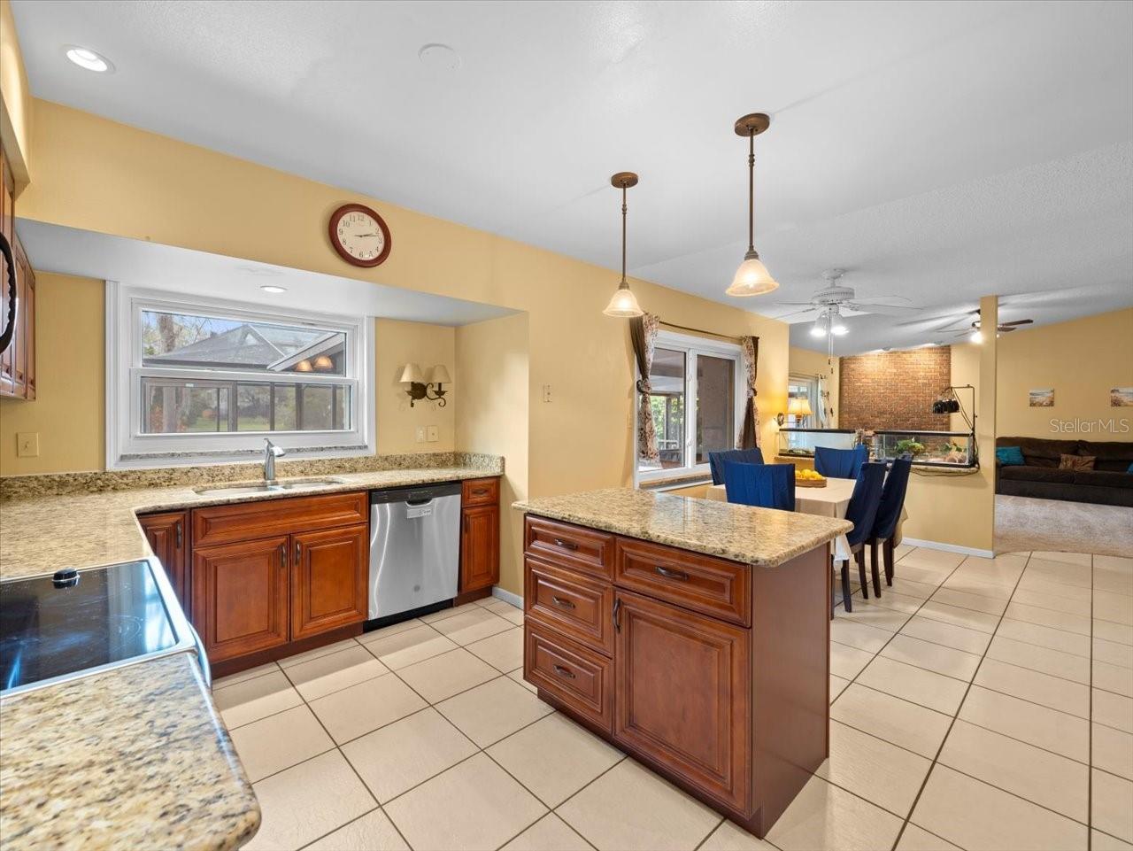 16644 VALLELY DR
