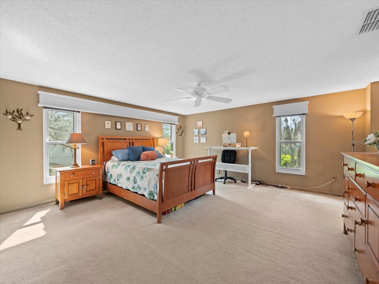 16644 VALLELY DR