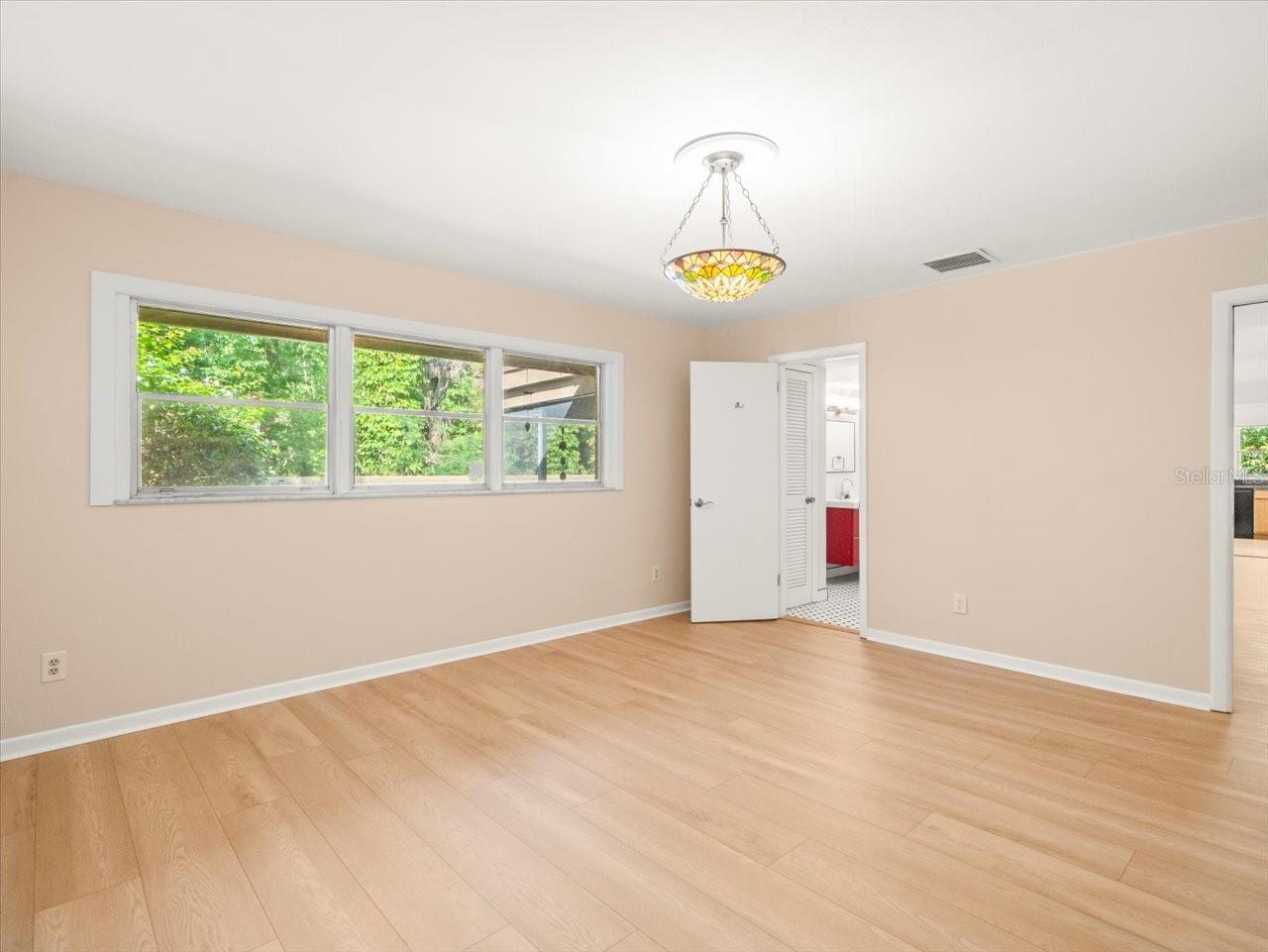 3425 LACEWOOD RD