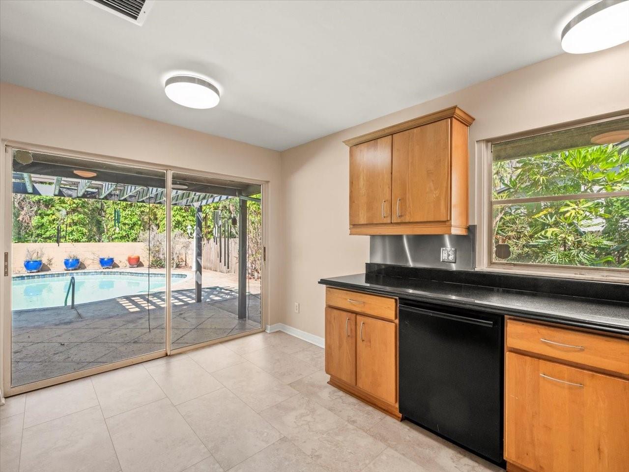 3425 LACEWOOD RD