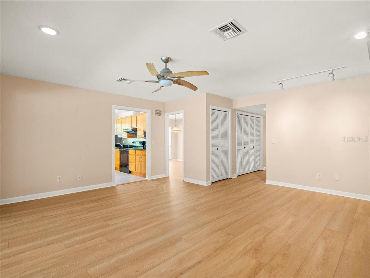 3425 LACEWOOD RD