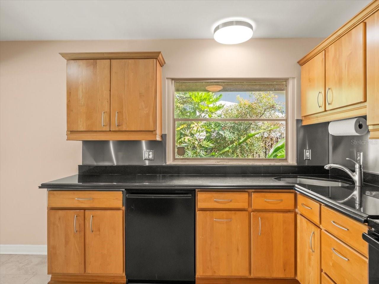 3425 LACEWOOD RD