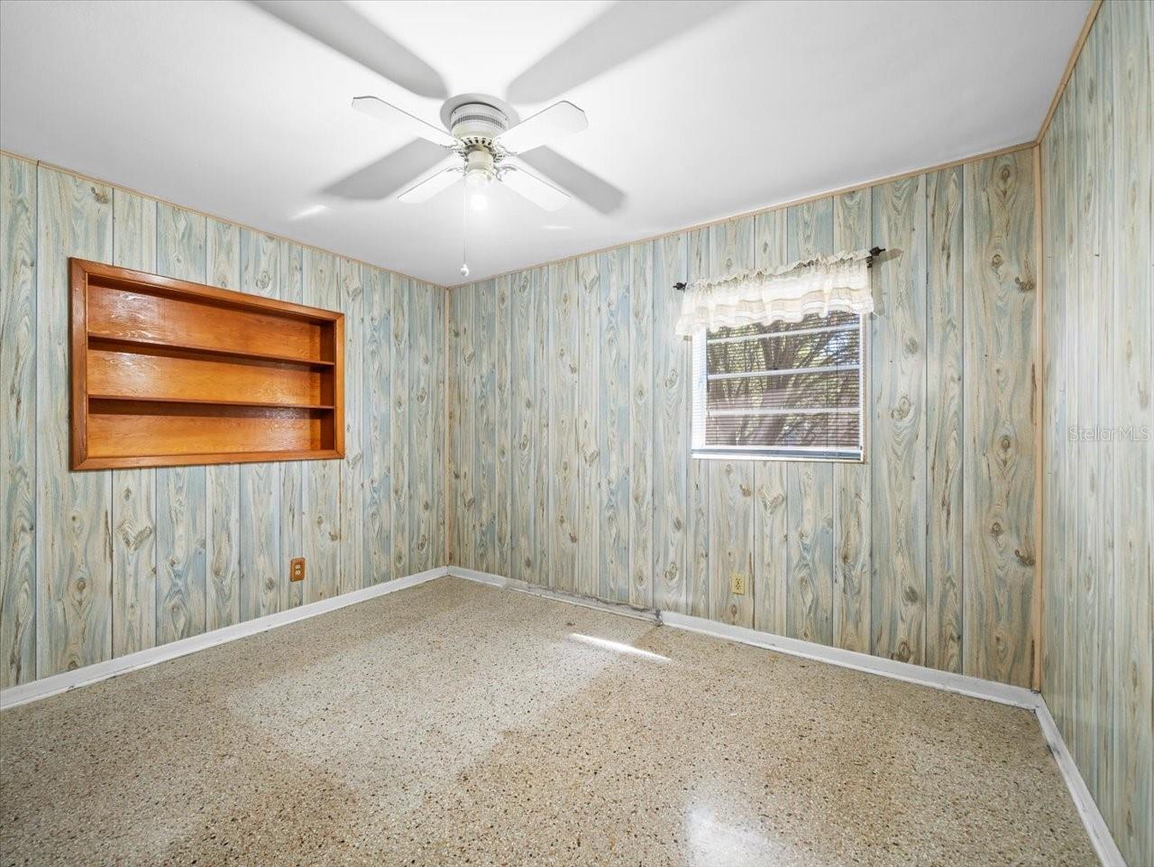 4509 N SAINT VINCENT ST