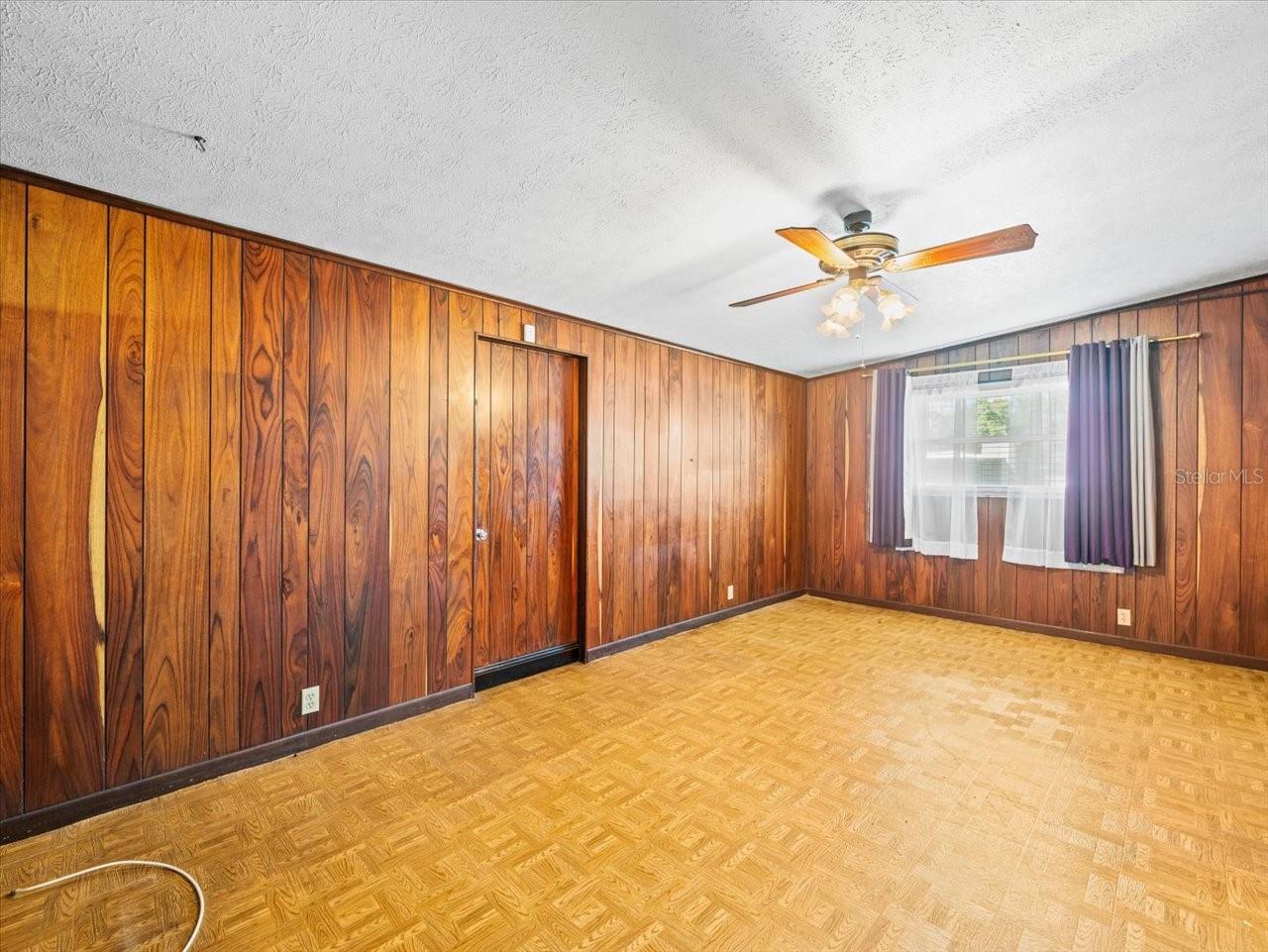 4509 N SAINT VINCENT ST