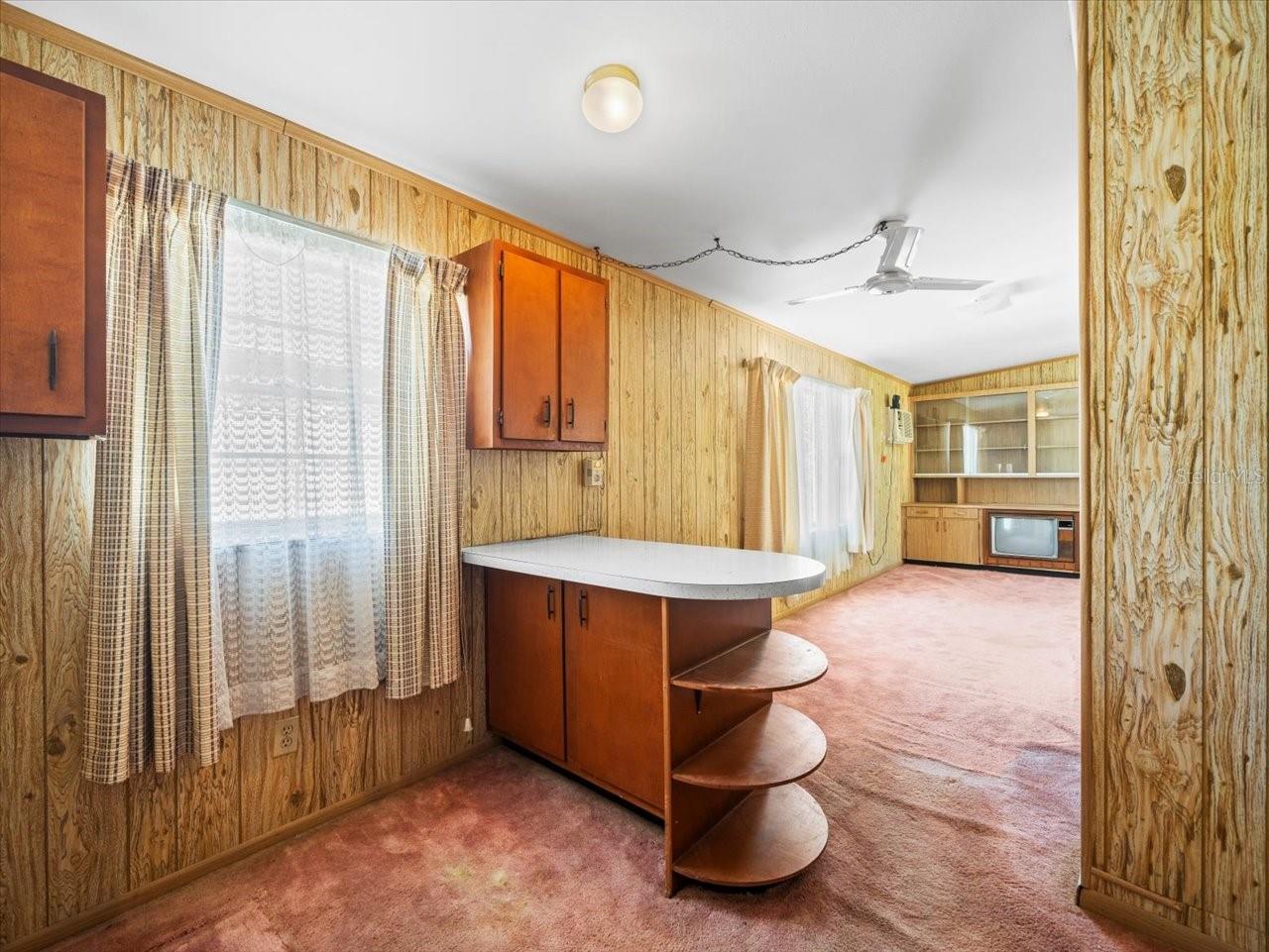 4509 N SAINT VINCENT ST