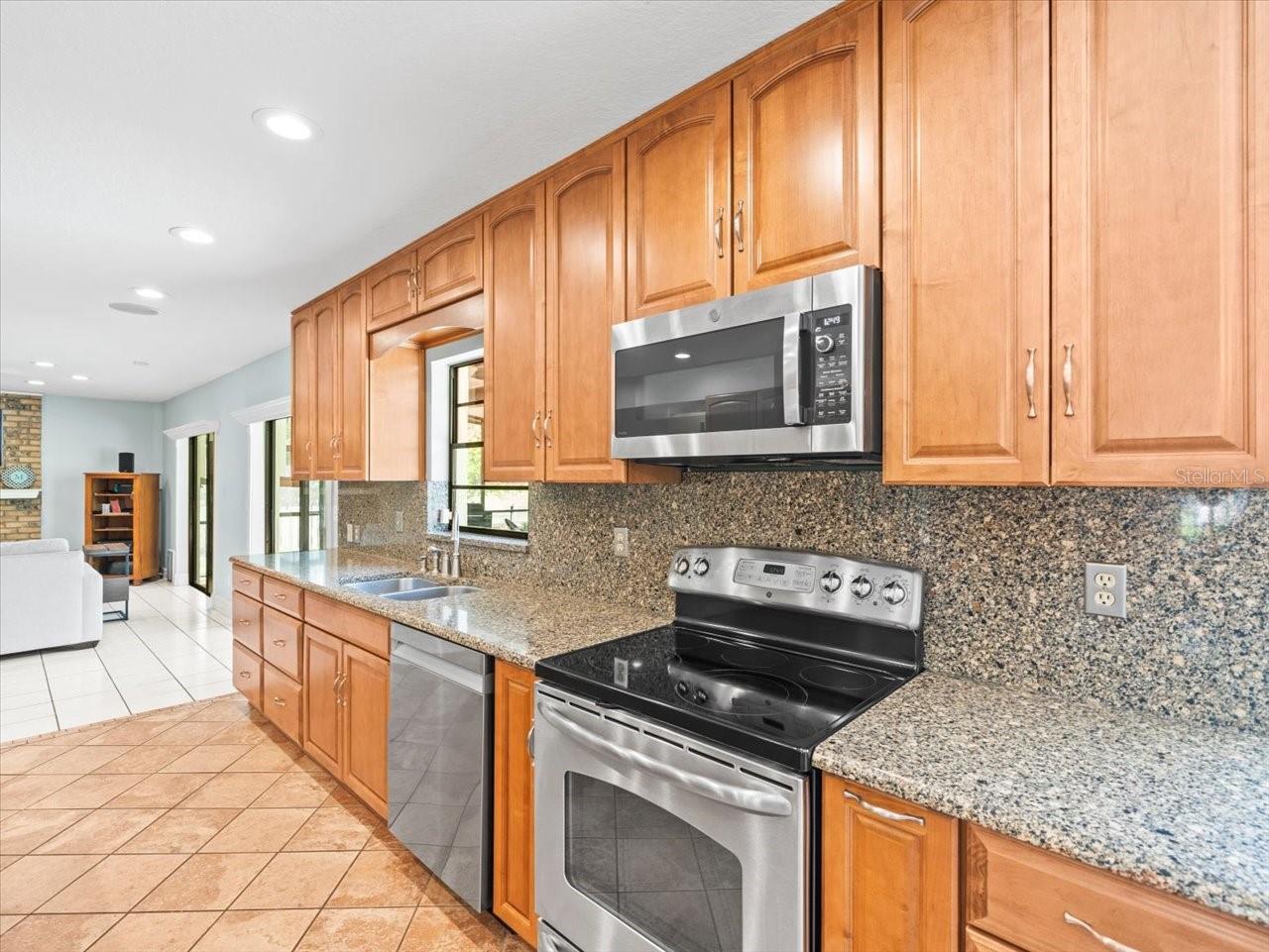 4337 HONEY VISTA CIR
