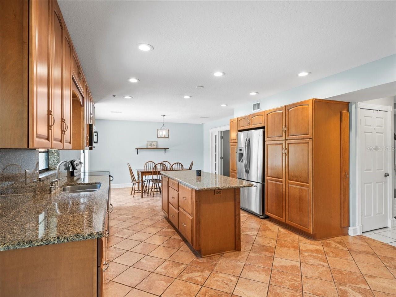 4337 HONEY VISTA CIR