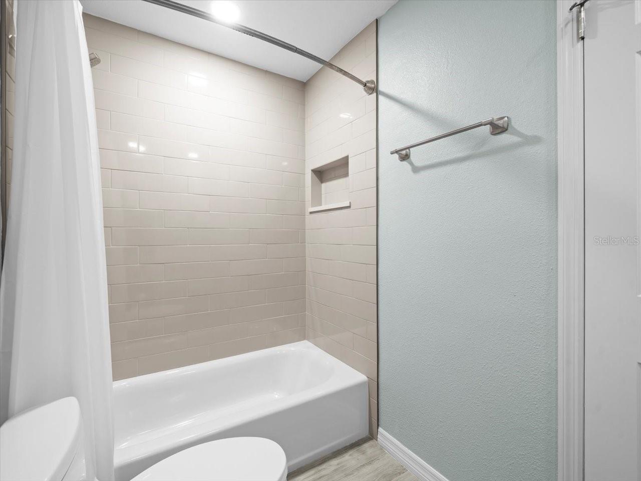 4337 HONEY VISTA CIR