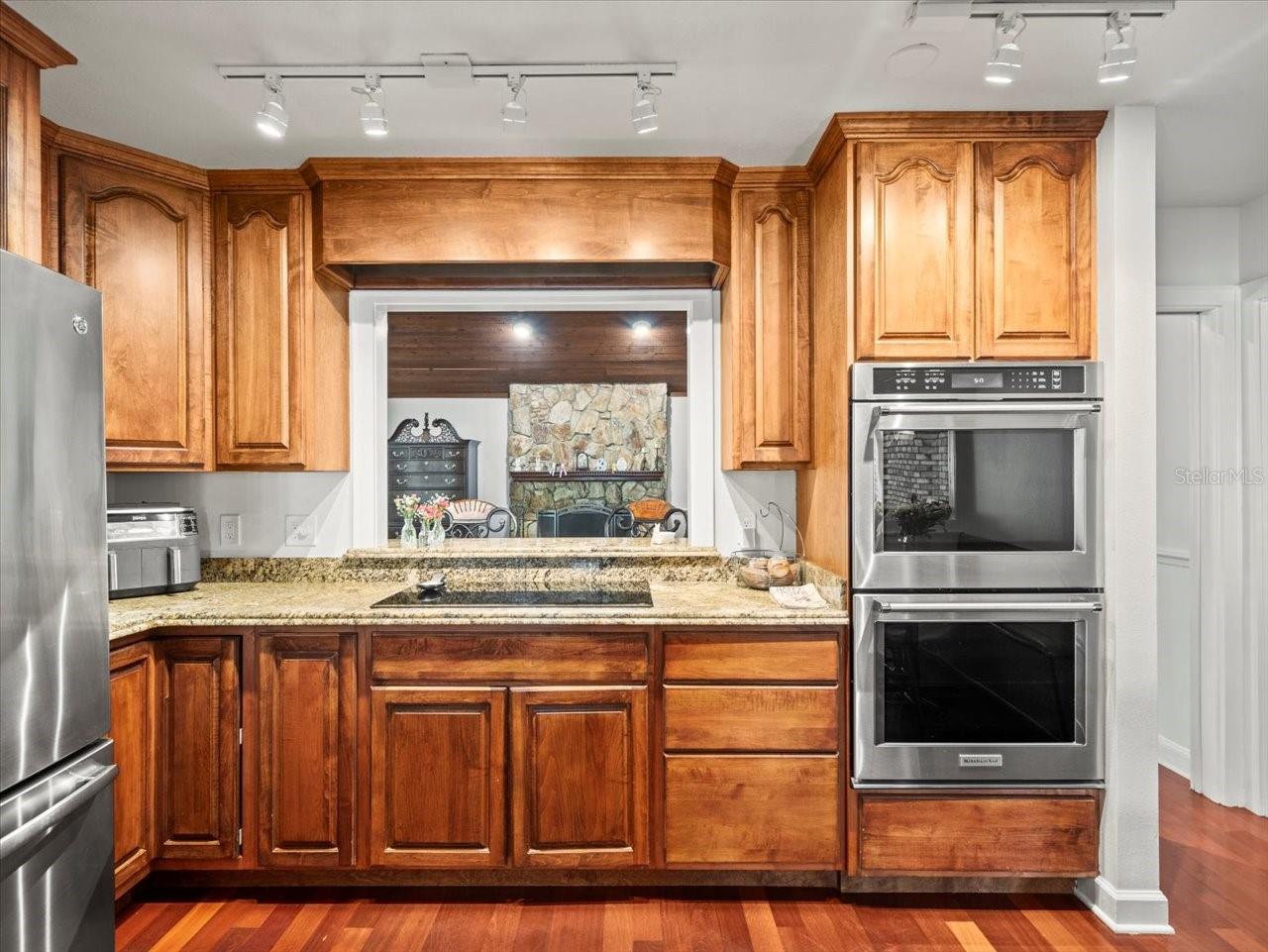 14205 ASHBURN PL