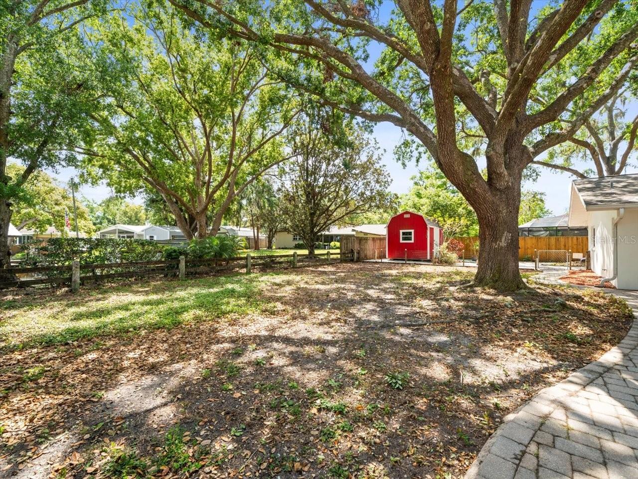 13556 LAKE MAGDALENE DR