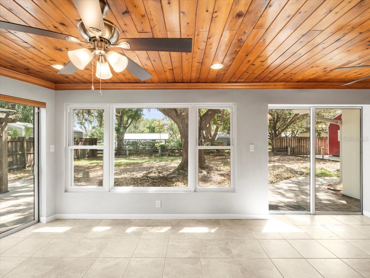 13556 LAKE MAGDALENE DR